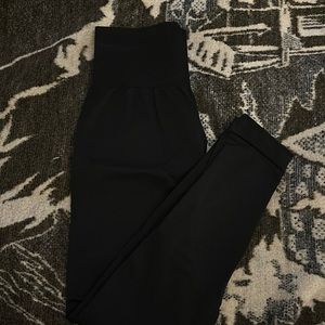 NVGTN Black Seamless Athletic Leggings